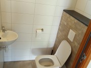 Toilet beneden 2.jpg